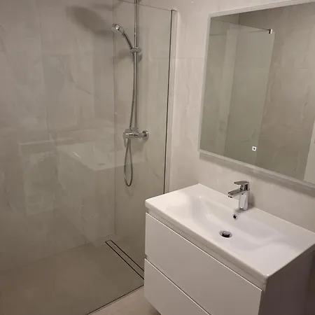 Plesa Apartamento Povljana