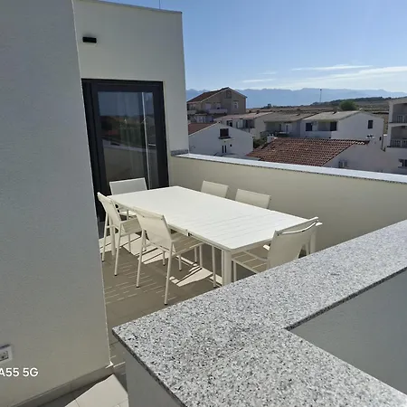 Plesa Appartement